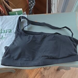 HALARA Black Asymmetrical Sports Bra